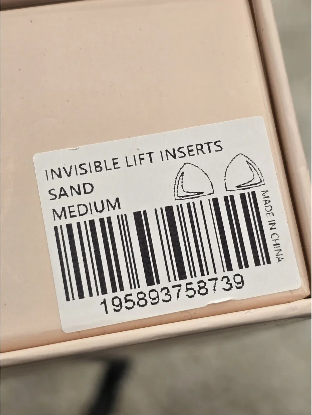 BOOMBA Invisible Lift Inserts Sand Medium Double Sided Adhesive Bra NEW open